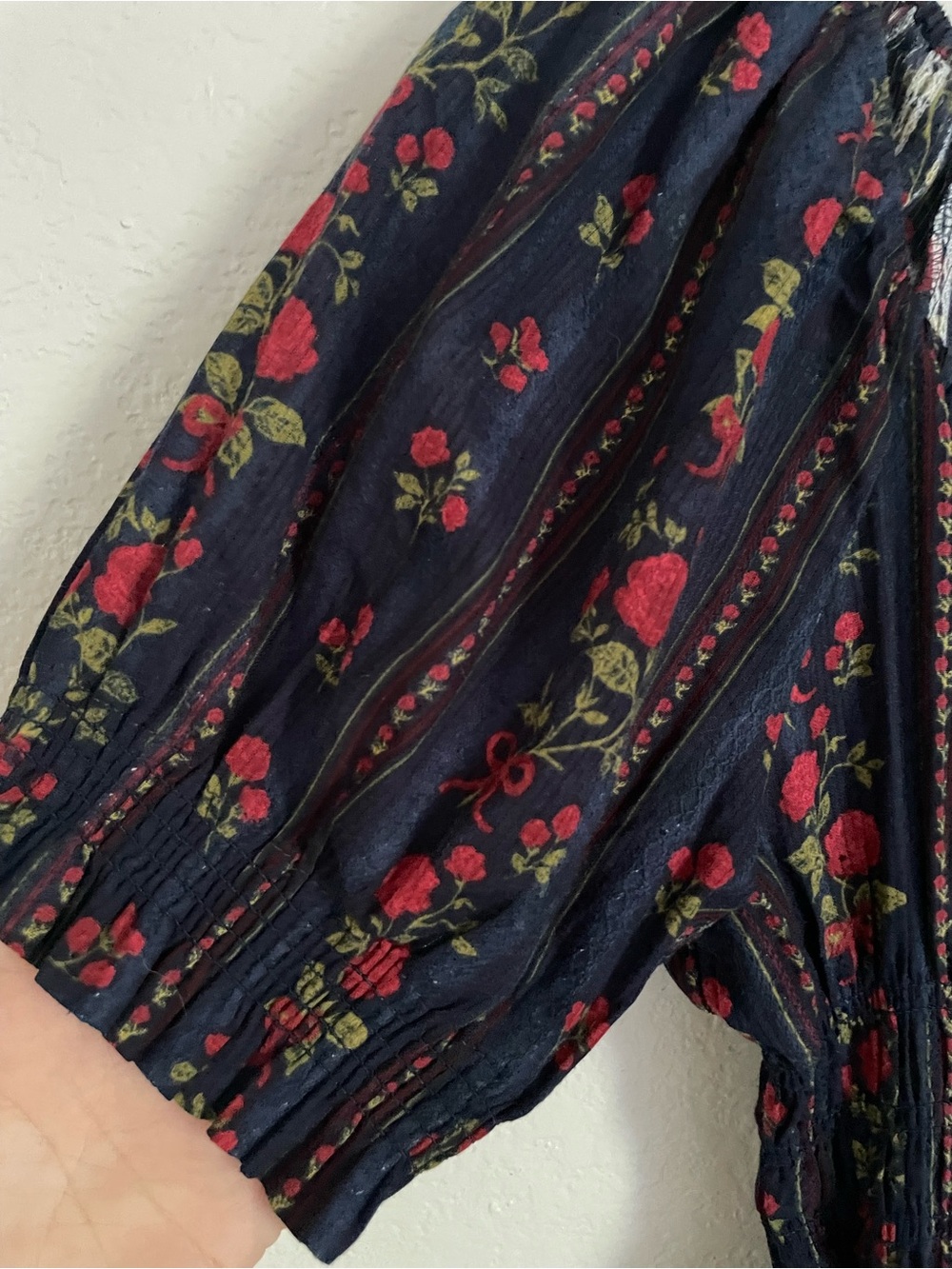 Few Moda Sorella Bohemian Floral smocked Midi Dress - Navy - Picture 3 of 4